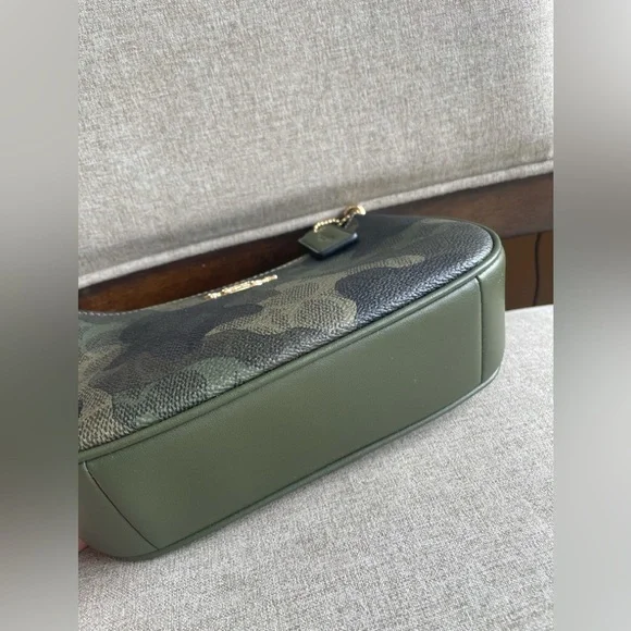 NWT！COACH TERI MINI CROSSBODY BAG IN SIGNATURE CAMO PRINT（COACH CW320）